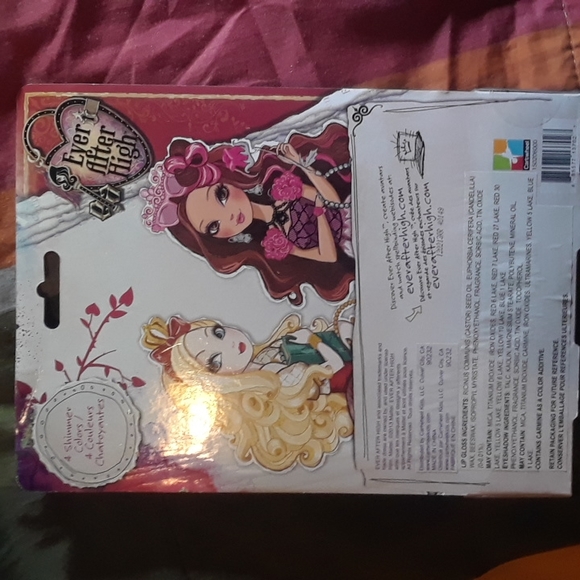 Ever After High. compact. lip GLOS.  eye shadow - Picture 4 of 4